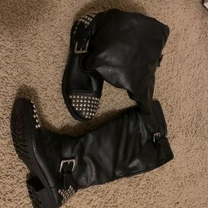 Women’s boots